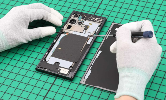 Samsung lança programa Repara Contigo; usuários agora podem consertar seus celulares em casa